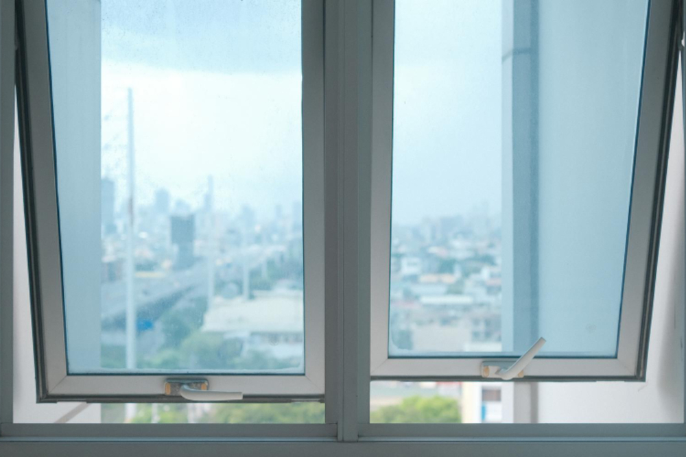 Dubuque Awning Windows